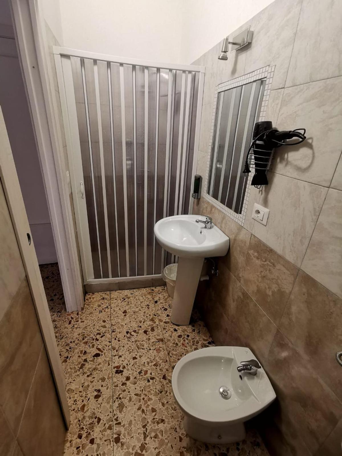 Catania Airport Room Bagno Privato In Camera מראה חיצוני תמונה